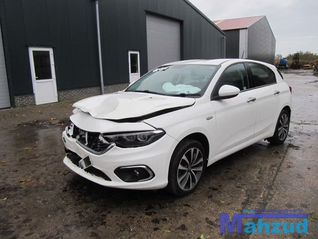 FIAT TIPO HATCHBACK ZWART INTERIEUR COMPLEET, Auto-onderdelen, Gebruikt, Stellantis Europe S.p.A., Ophalen of Verzenden, Info@stellantis.com