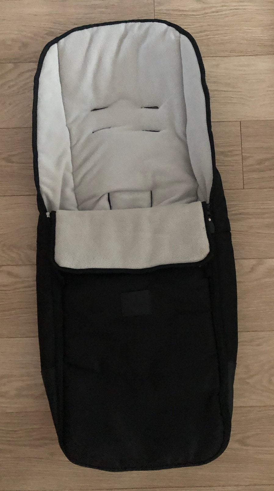Mutsy transit voetenzak zwart (exclusief wandelwagen)z.g.a.n, Kinderen en Baby's, Kinderwagens en Combinaties, Ophalen, Mutsy