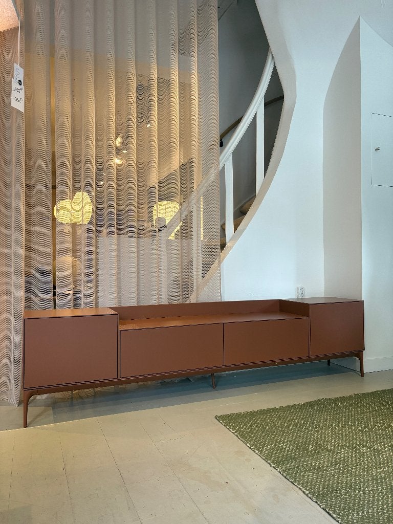 Treku Lauki tv meubel, Ophalen, Zo goed als nieuw, 200 cm of meer, Minder dan 100 cm