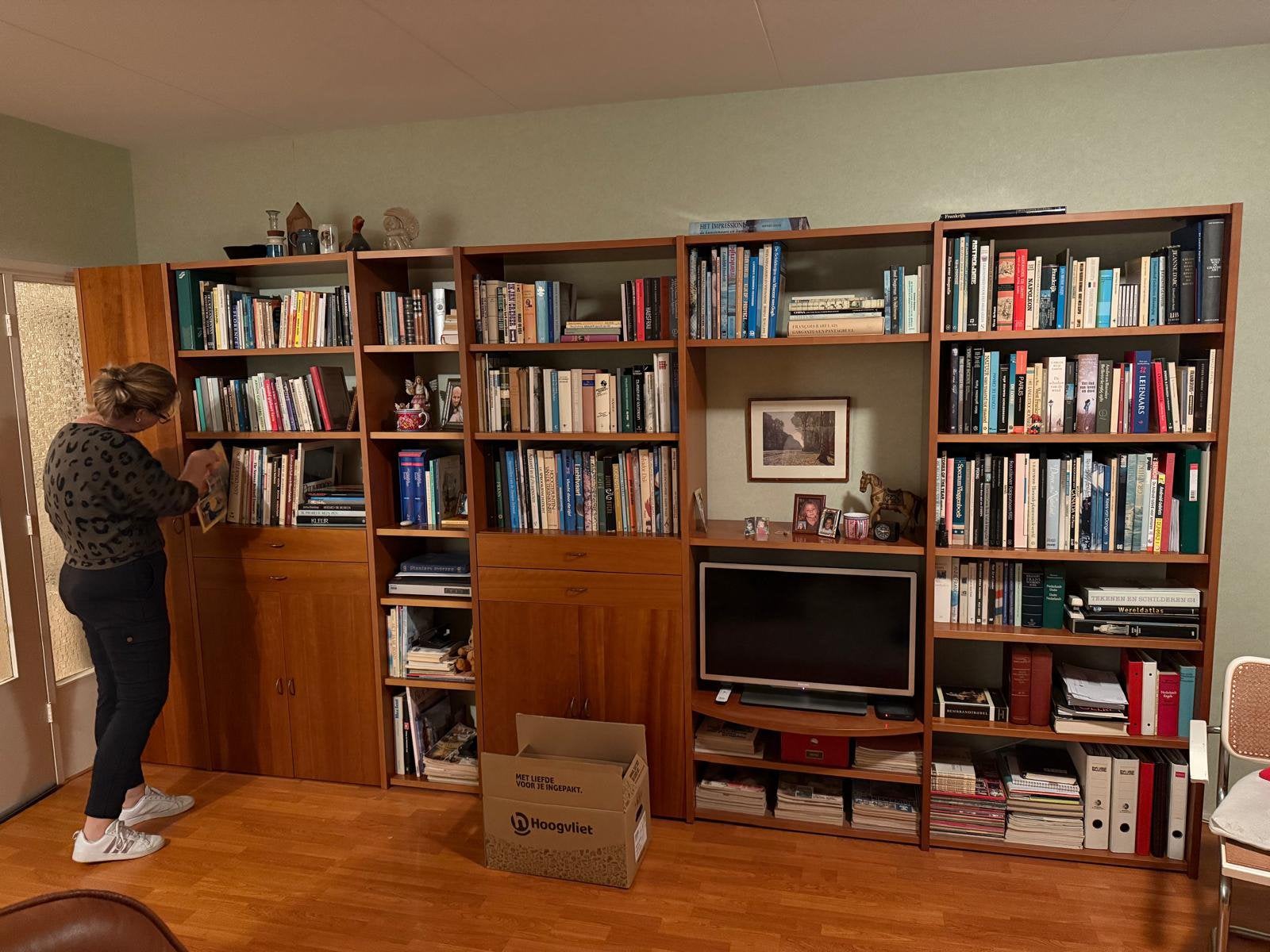 Fijne grote boekenkast met kastjes en lades, 4x2 mtr, Ophalen, Overige materialen, Gebruikt, Met deur(en)