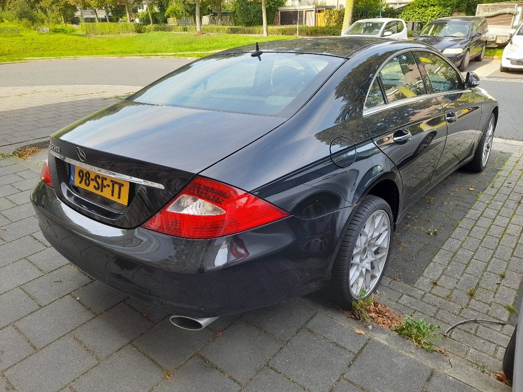 Mercedes-Benz CLS500 2006, Ophalen, Gebruikt, Mercedes-Benz