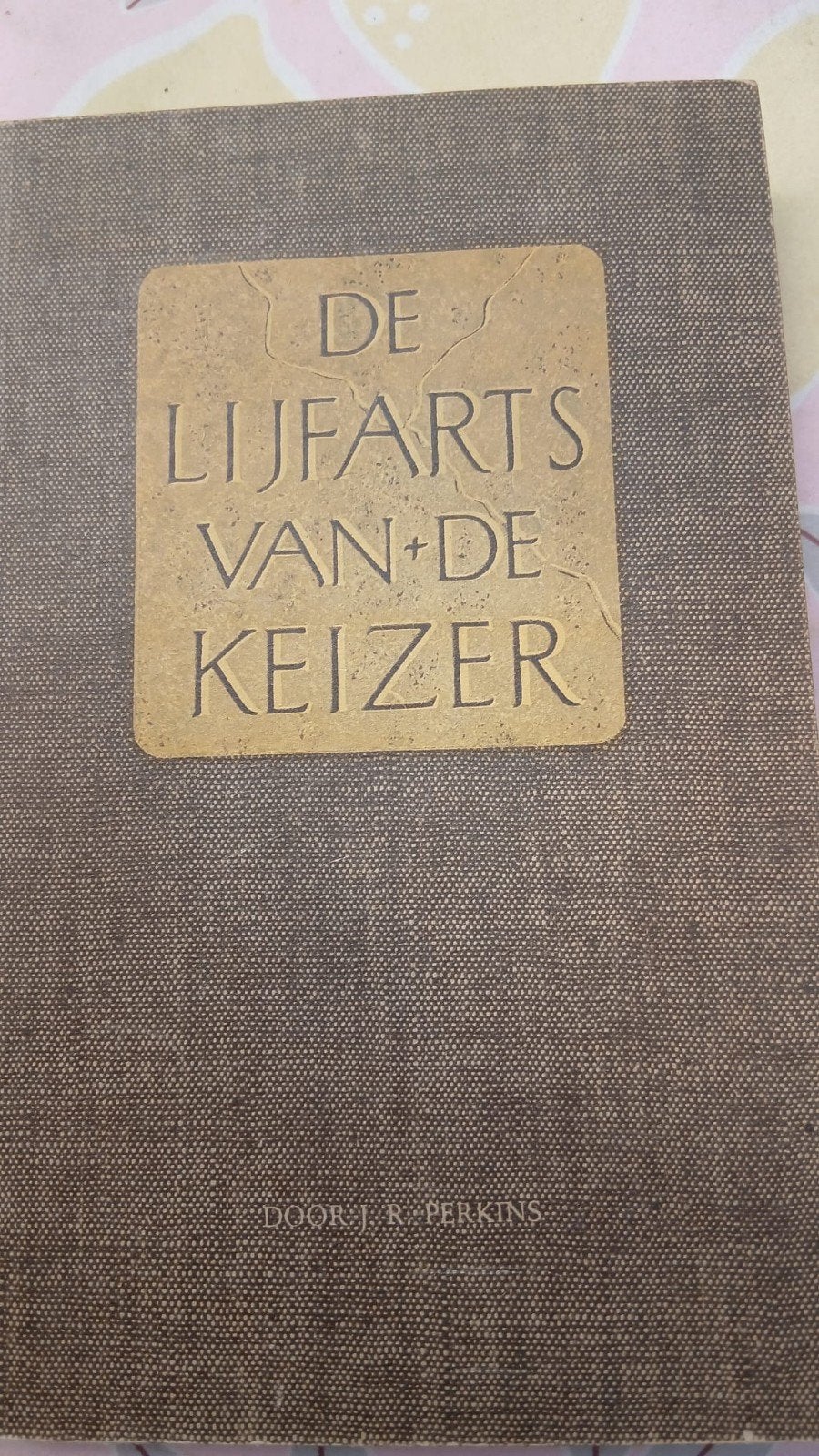 De Lijfarts van de Keizer - J.R. Perkins (Oud Boek), Ophalen of Verzenden, Gelezen, J. R. Perkins