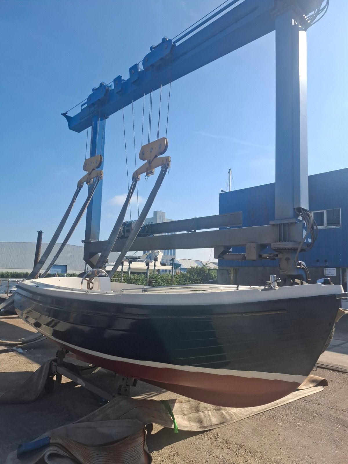 INTERBOAT 16, Watersport en Boten, Sloepen, Gebruikt, Interboat, Afdekzeil, Anker, Antifouling, Bilgepomp, Diesel, Polyester, Binnenboordmotor