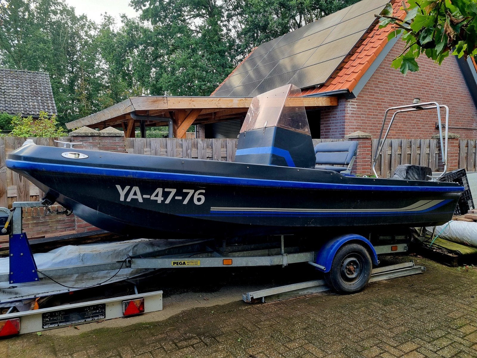 Dory Dell Quay 17ft 40pk Yamaha Pega kanteltailer, Gebruikt, Buitenboordmotor, 5 m, Polyester