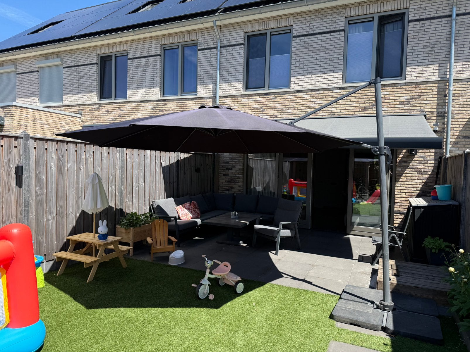 Zweefparasol XL - antraciet Ø 400 cm | inclusief hoes, Ophalen, Gebruikt, 4 tot 6 meter, 2 meter of meer