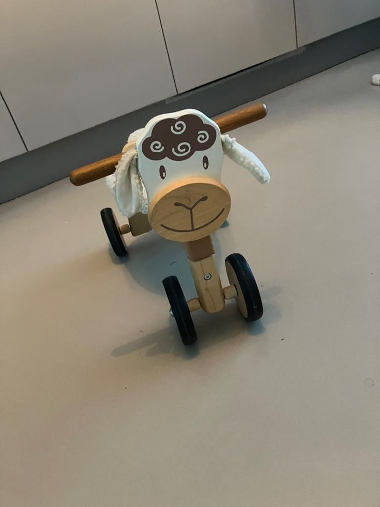 I'm Toy schaapjes loopfiets - Zeer goede staat, Ophalen, Zo goed als nieuw, Loopfiets