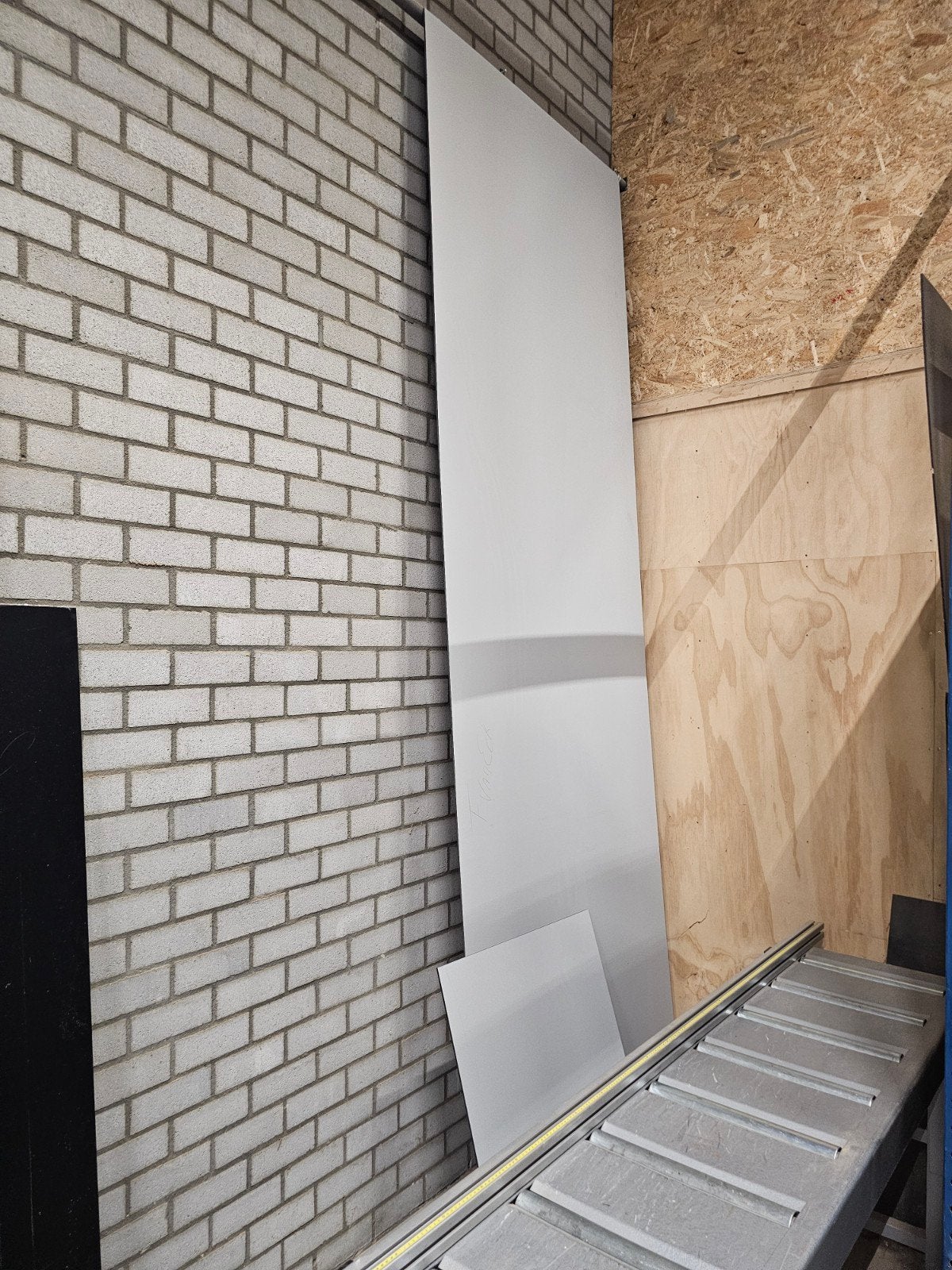 trespa plaat zilvergrijs 3650 x 1140 mm en 920 x 720 mm, Doe-het-zelf en Verbouw, Ophalen
