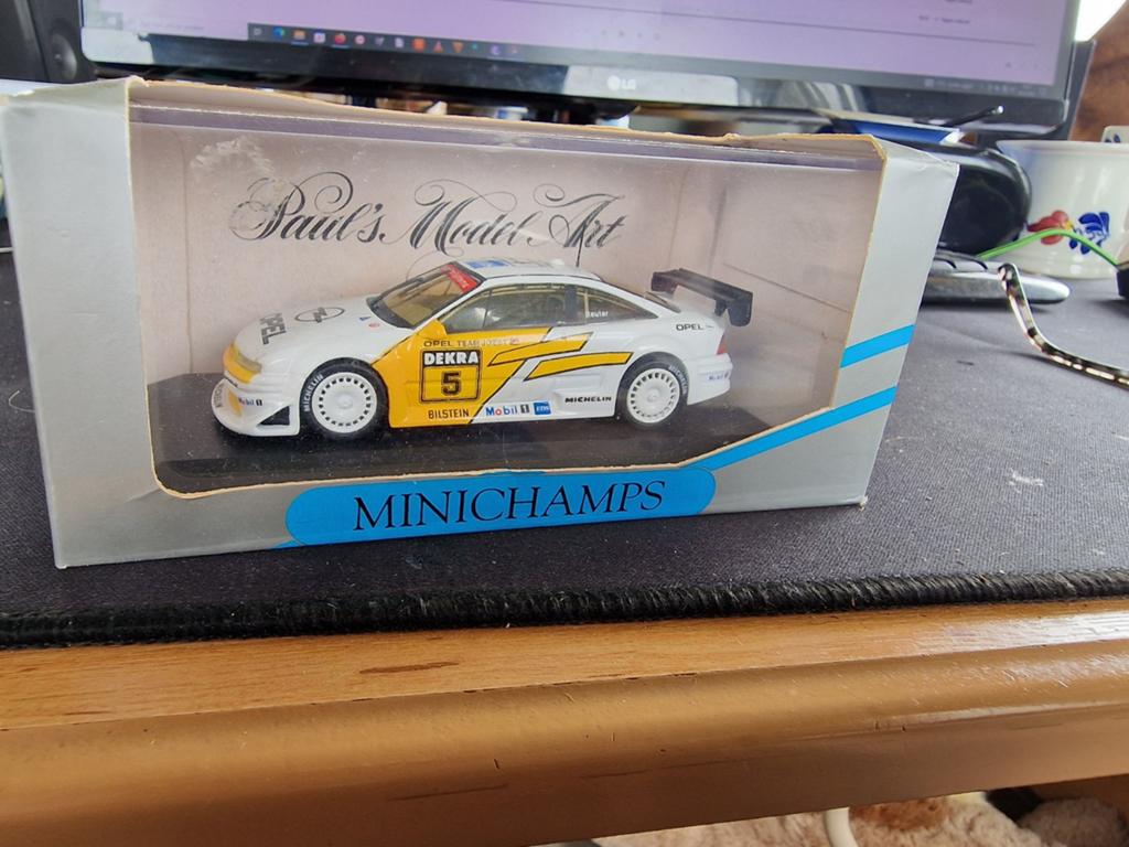 Minichamps Opel Calibra V6 DTM 1993 Reuter schaal 1:43, Ophalen of Verzenden, Nieuw, Auto, MiniChamps