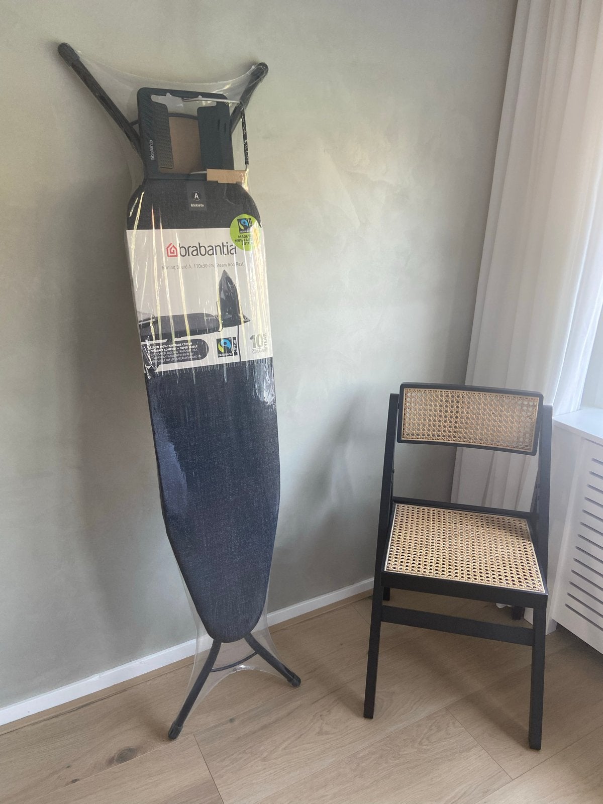 Nieuwe Brabantia Strijkplank A, 110x30 cm, Steam Iron Rest, Witgoed en Apparatuur, Strijkijzers en Strijkplanken, Ophalen, Nieuw