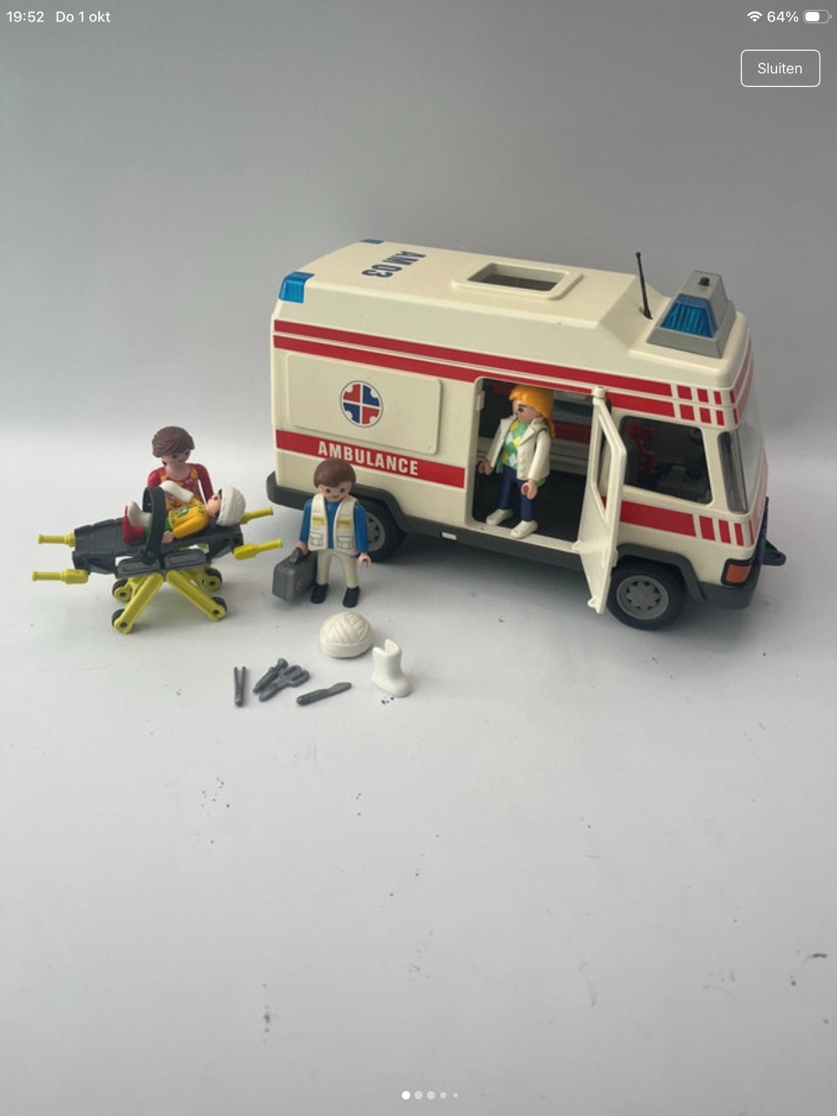 Playmobil Ambulance met Figuren en Accessoires, Ophalen of Verzenden, Gebruikt, Jongen of Meisje