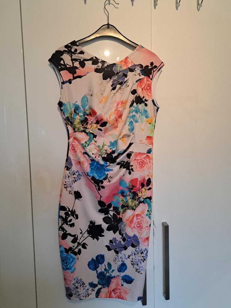 Cocktailjurk Lipsy London, Ophalen of Verzenden, Zo goed als nieuw, Maat 38/40 (M), Knielengte