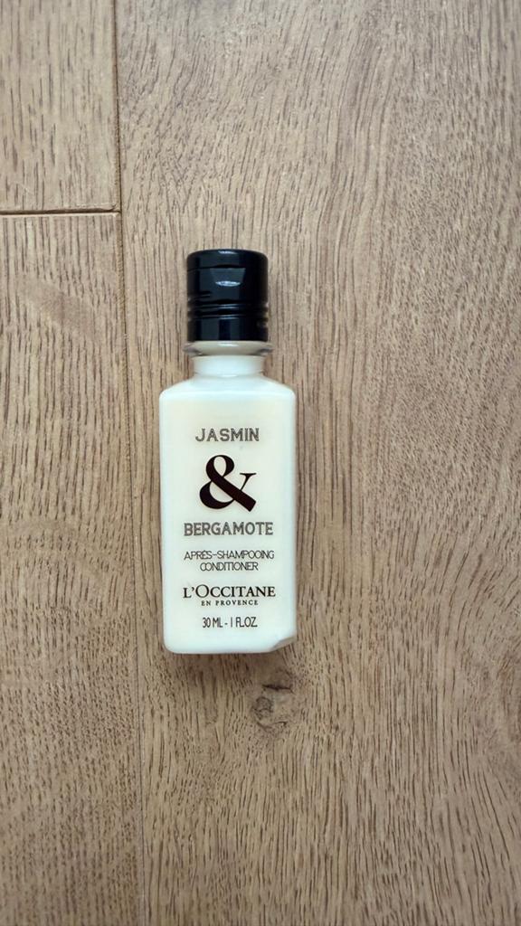 L'Occitane Jasmin & Bergamot Conditioner 30ml, Verzenden, Nieuw, Shampoo of Conditioner