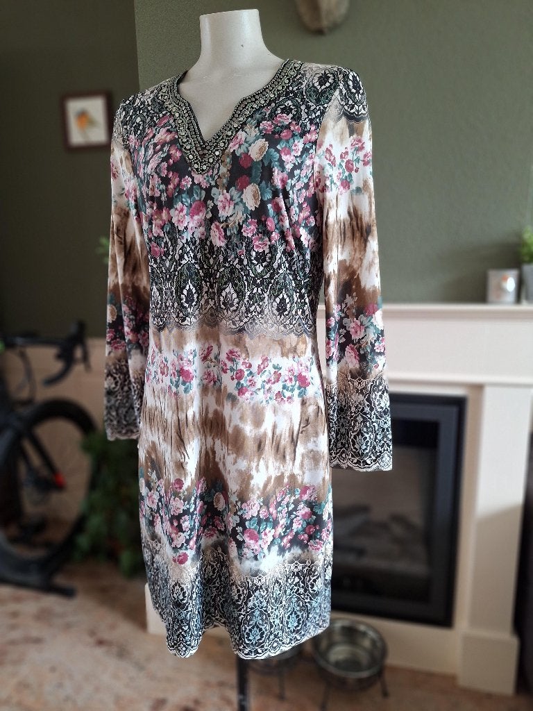 K-Design K Design bloemen kralen jurk XL, Kleding | Dames, Jurken, K-design, Overige kleuren, Verzenden, Maat 46/48 (XL) of groter