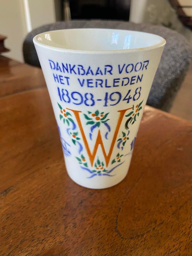 Beker wilhelmina 1948, Ophalen, Zo goed als nieuw