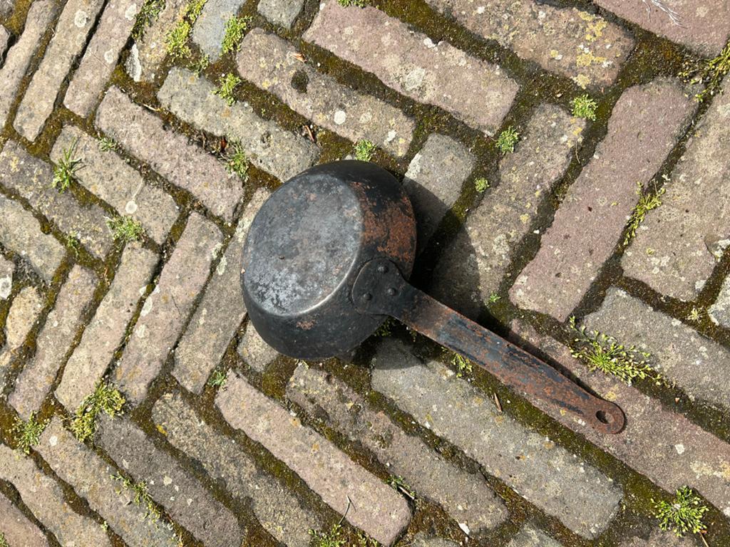 Antieke gietijzeren pan - Brocante, Ophalen