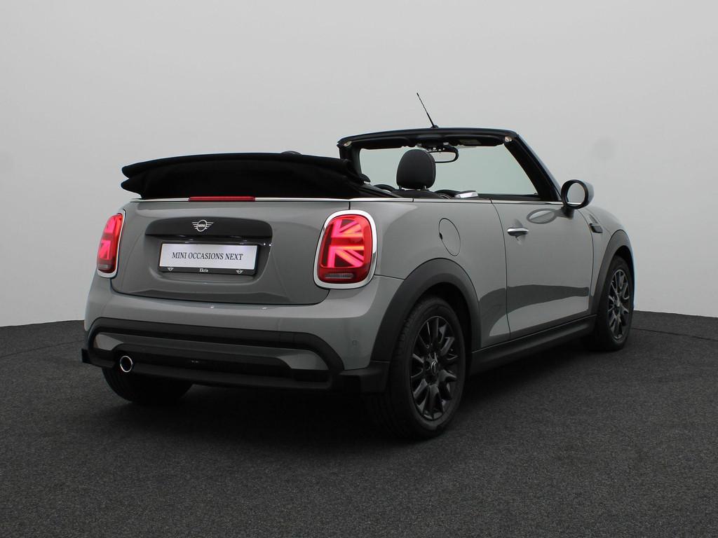 MINI Cabrio One Essential + Navigatiesysteem + PDC + 16", Auto's, Mini, Voorwielaandrijving, Stof, Gebruikt, 4 stoelen