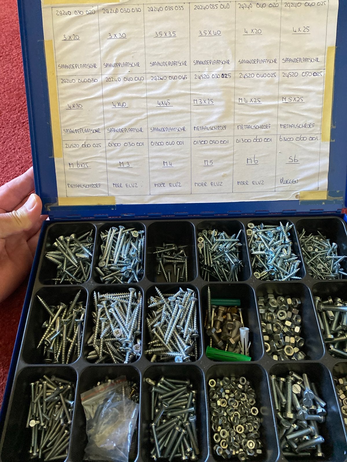 Grote assortimentsdoos met diverse schroeven, bouten en moer, Ophalen, Gebruikt, Overige typen