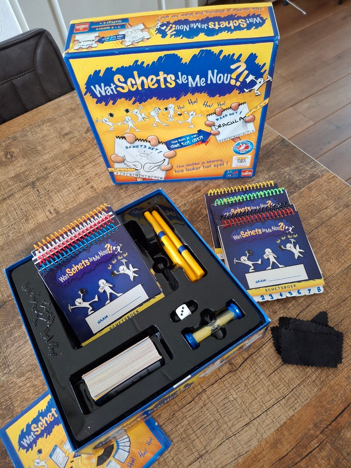 wat schets je me nou 2-8 spelers, Ophalen of Verzenden