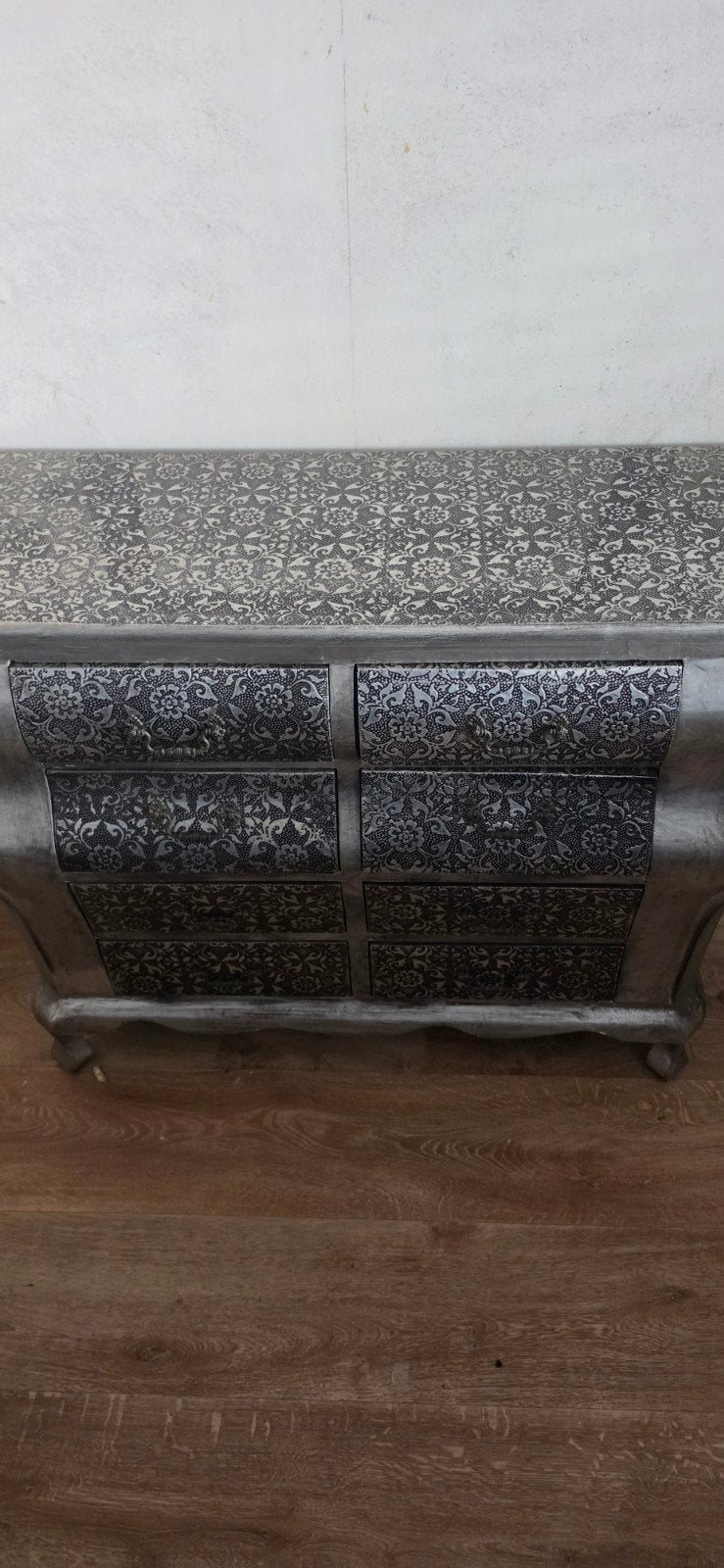 Compleet kastje met sierlijke patronen, Huis en Inrichting, Overige houtsoorten, Oosters, Barok, Klassiek, Gebruikt, 100 tot 150 cm