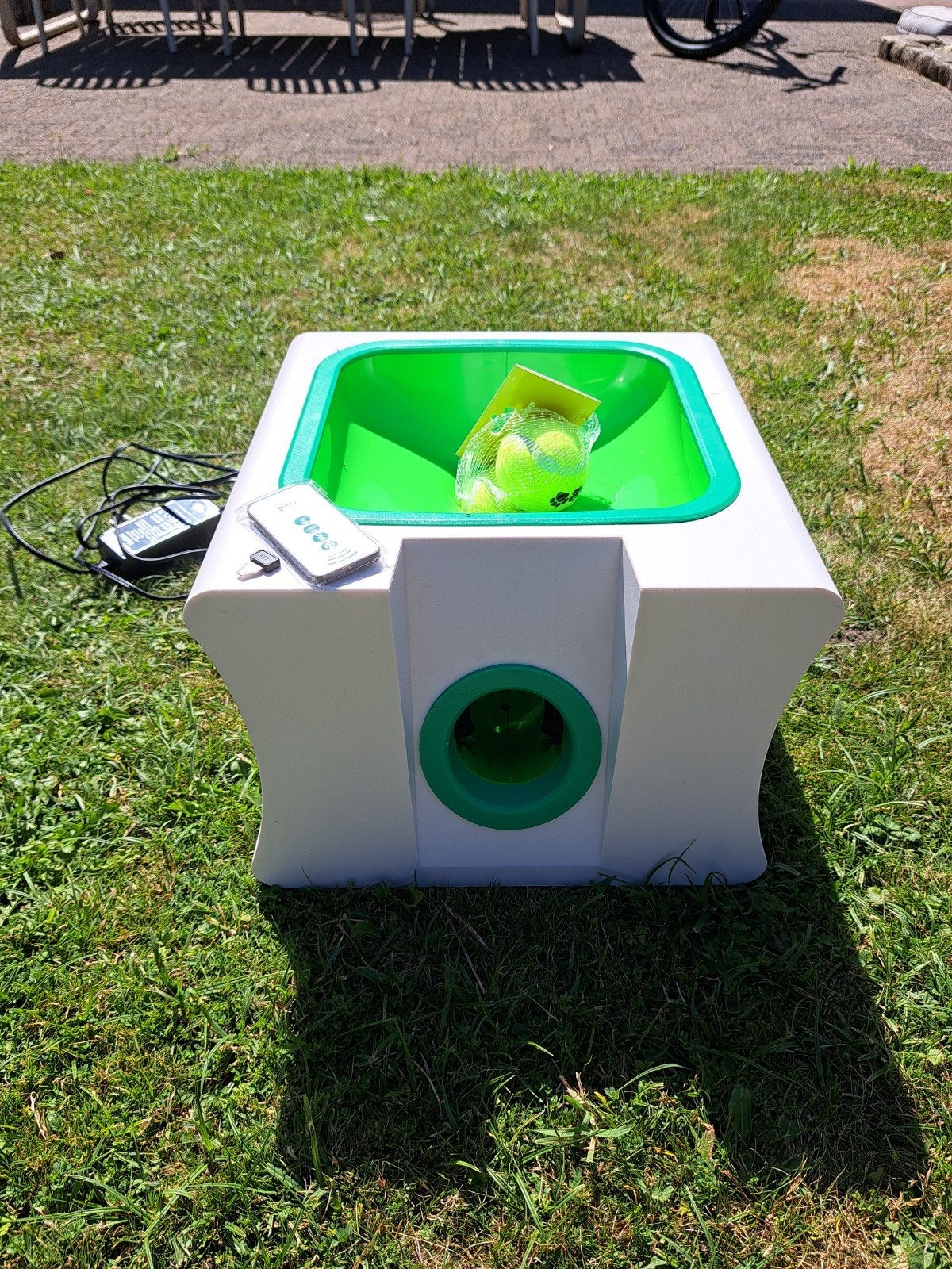 Automatische ballenschieter. IDog Midi, Dieren en Toebehoren, Honden-accessoires, Ophalen of Verzenden, Zo goed als nieuw, Hondenspeelgoed