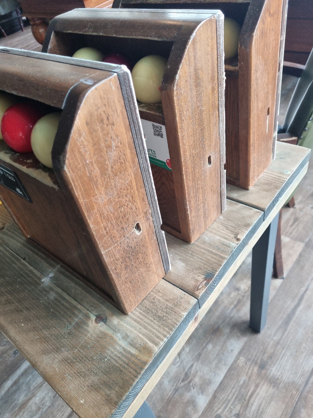 Vintage Biljart klokken met Muntinworp (1 Gulden), Ophalen of Verzenden, Gebruikt, Biljarttafel