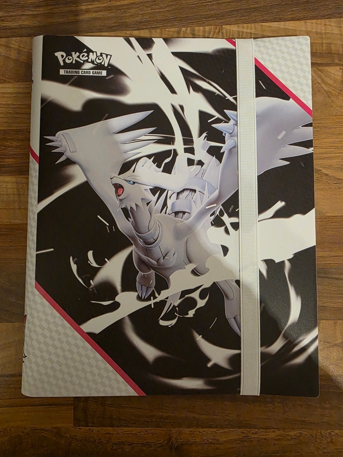 Pokémon 9 pocket binder verzamelmap white flare, Ophalen of Verzenden, Boek of Catalogus