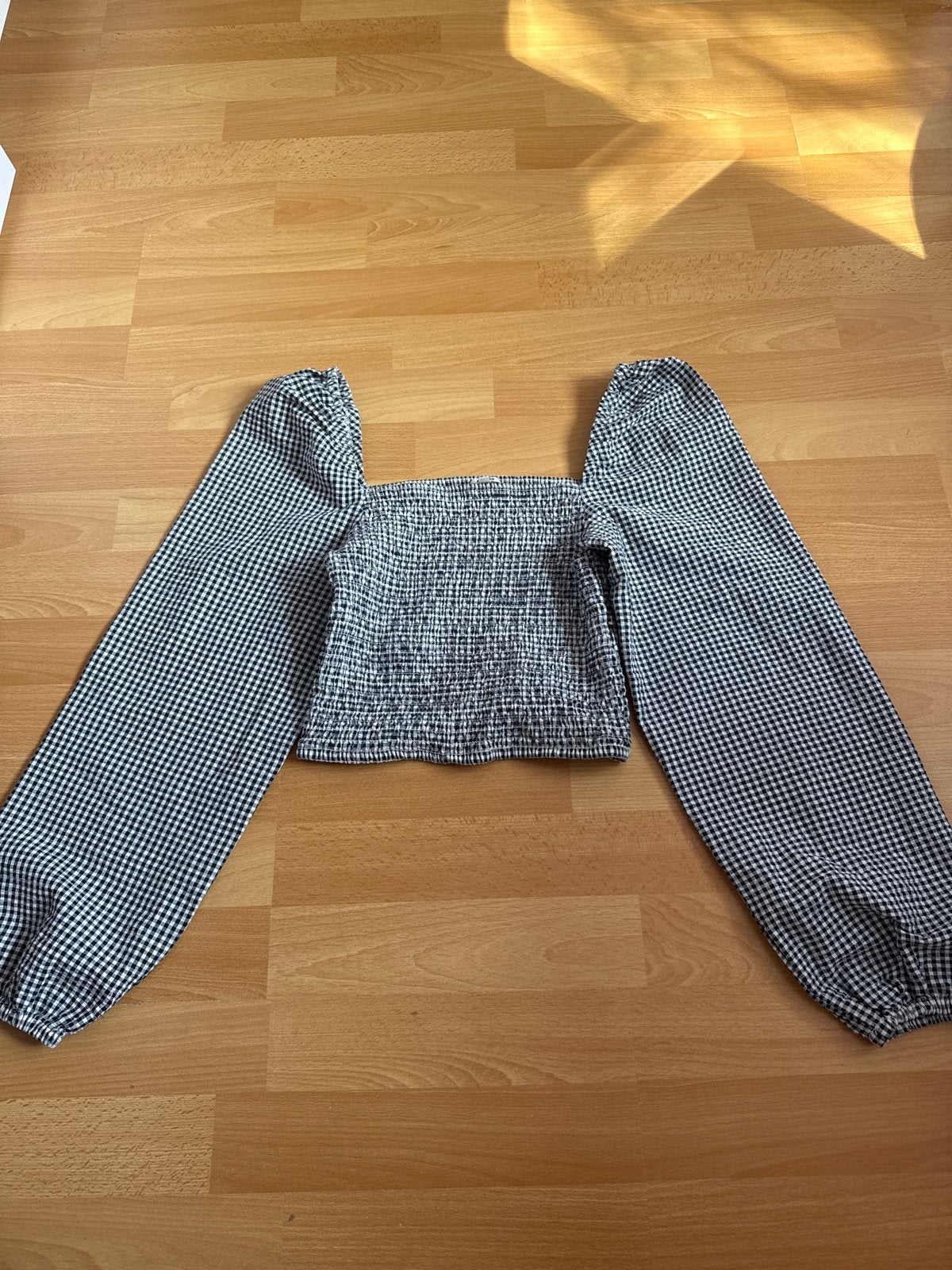 Leuke geruite top met lange pofmouwen - Maat S, Zwart, Ophalen of Verzenden, Lange mouw, Maat 36 (S)