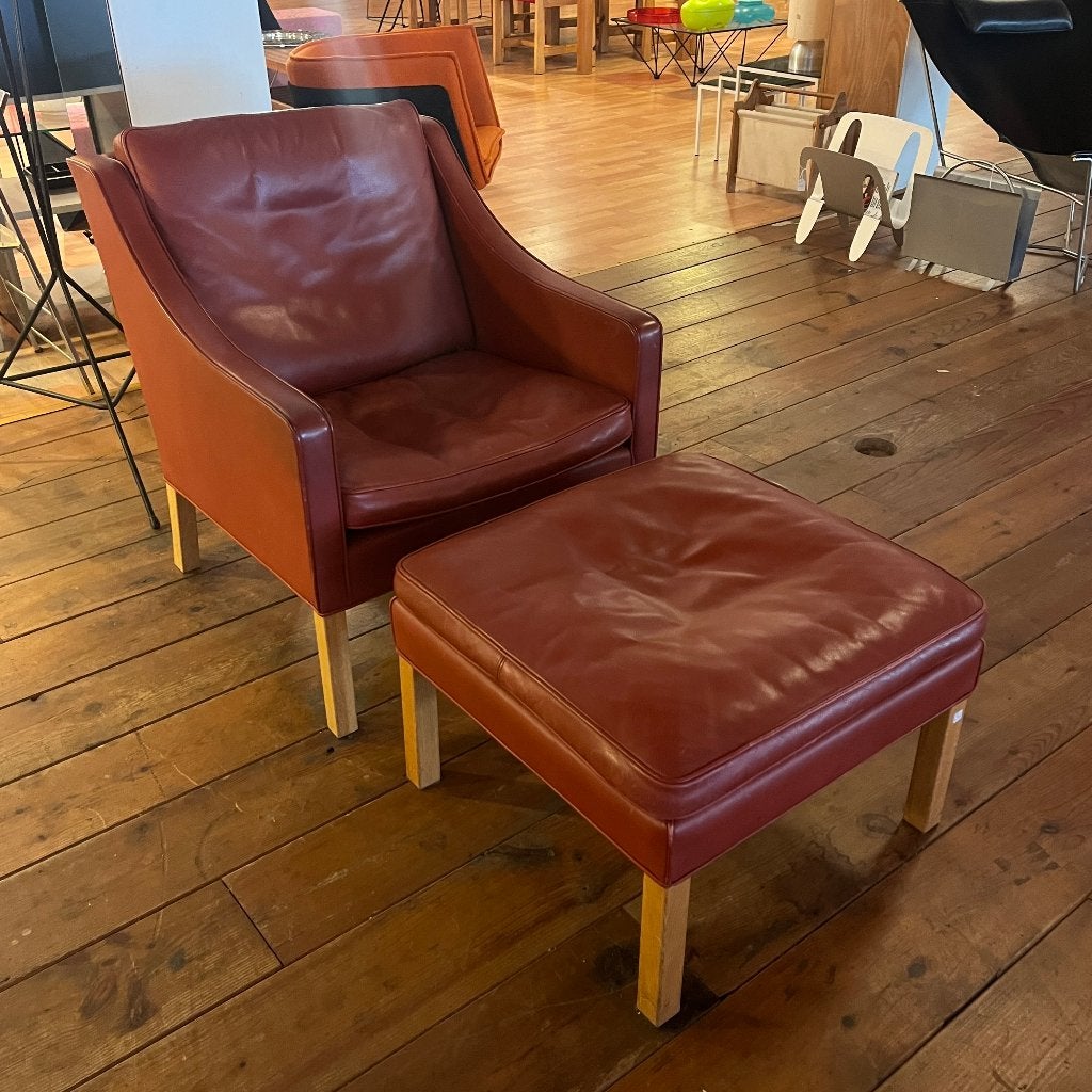 Borge Mogensen fauteuil 2207 plus hocker Fredericia Deens, Huis en Inrichting, Fauteuils, Ophalen, Gebruikt, Leer, 75 tot 100 cm