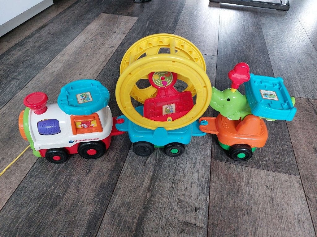 Vtech Baby Toet Toet Dieren Trein, Kinderen en Baby's, Ophalen of Verzenden, Gebruikt, 6 maanden tot 2 jaar