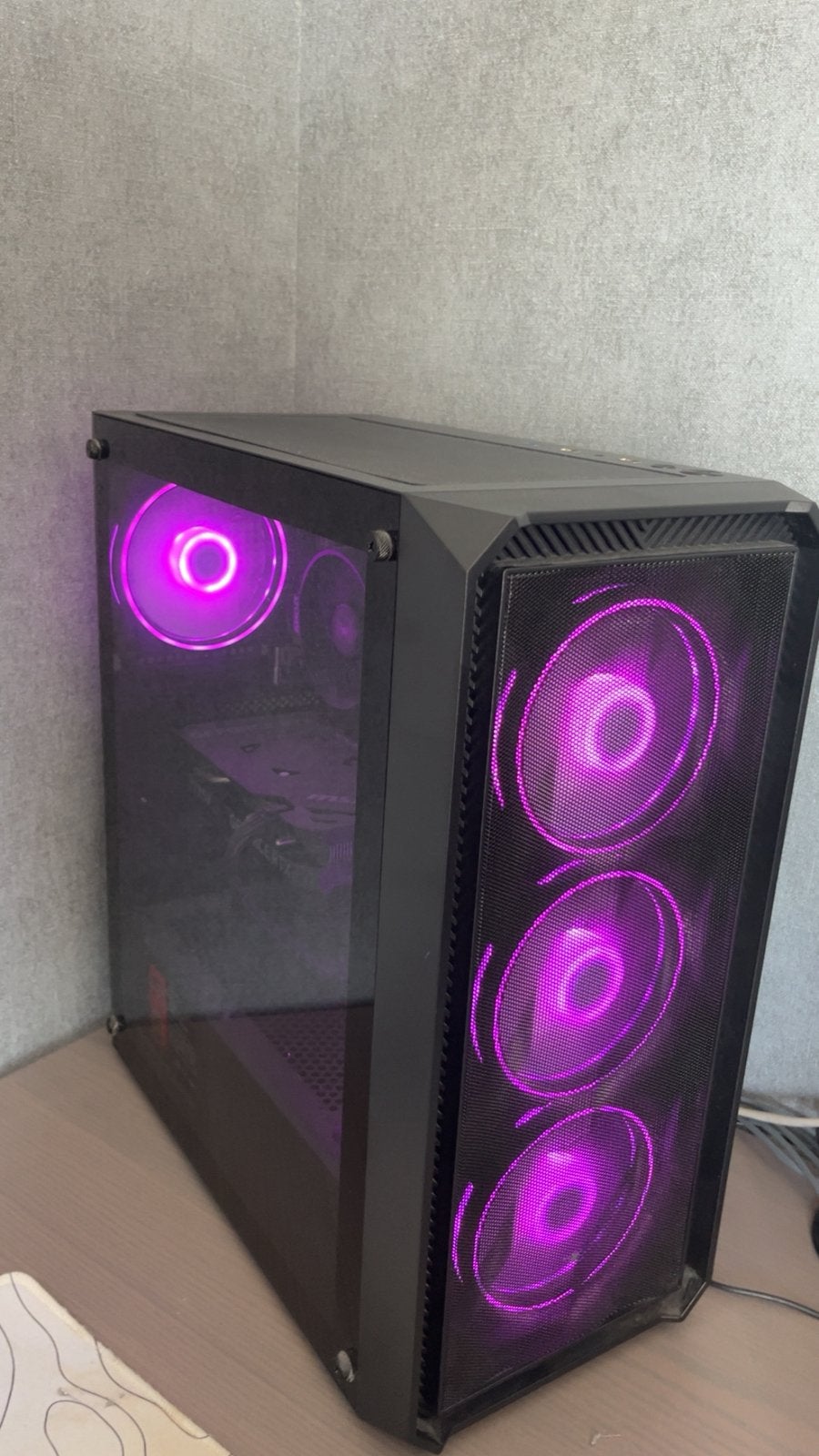 Gaming pc rtx 4060 ryzen 5 5500, Computers en Software, Ophalen, Zo goed als nieuw, Gaming, 3 tot 4 Ghz