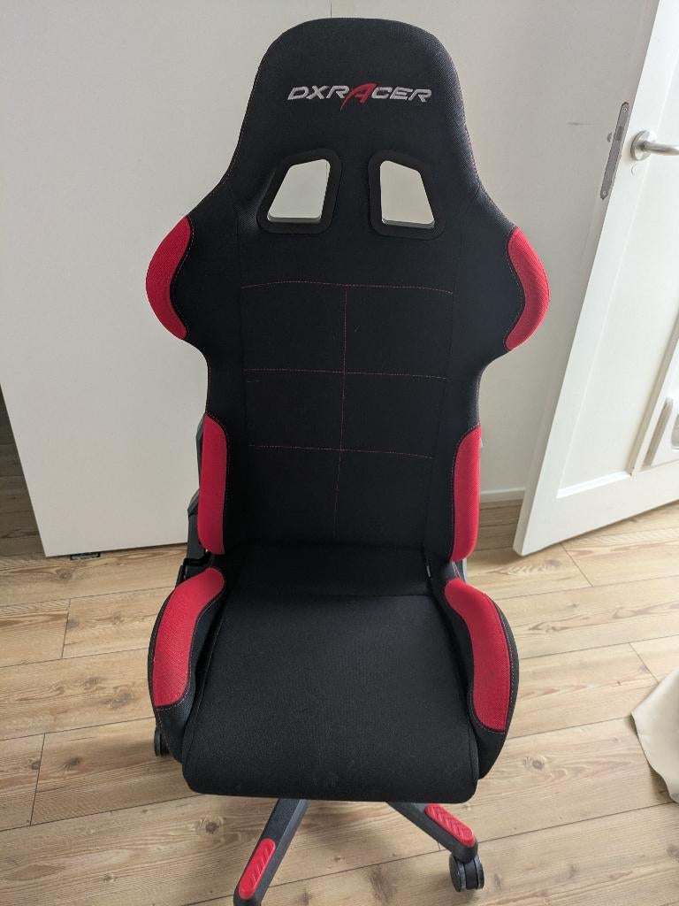 DXRACER Formula stoel, Ophalen, Gaming bureaustoel, Zwart, Zo goed als nieuw