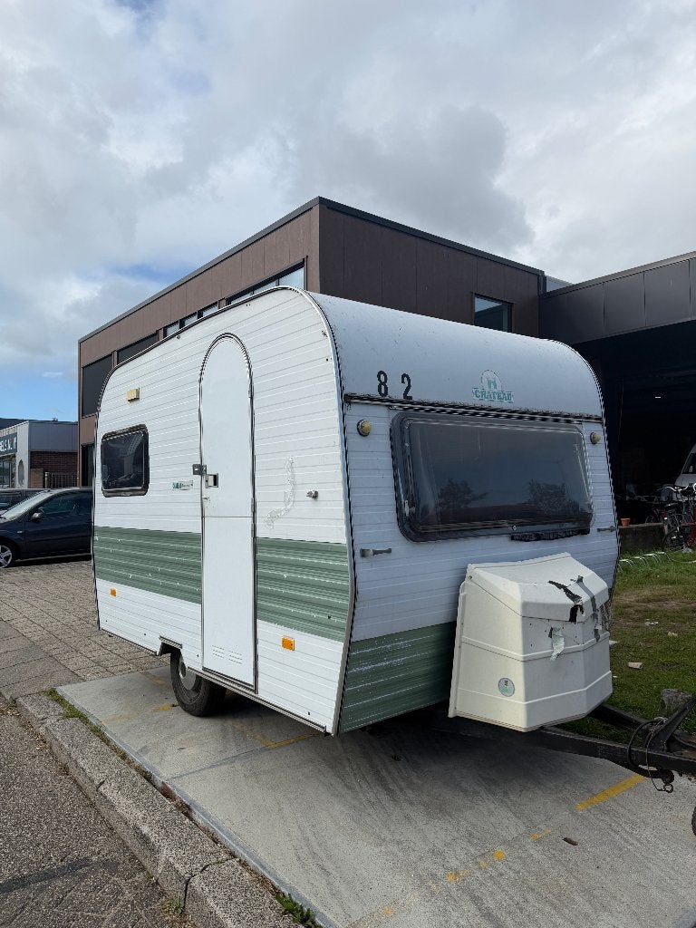 Retro Chateau Touring 320 caravan - opknapper/project, Ophalen, Zo goed als nieuw