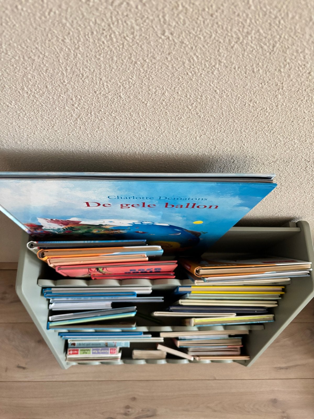 Boekenkast Smerlato Groen - Kinderboekenkast, Huis en Inrichting, Kasten | Boekenkasten, Met plank(en), Zo goed als nieuw, Minder dan 100 cm