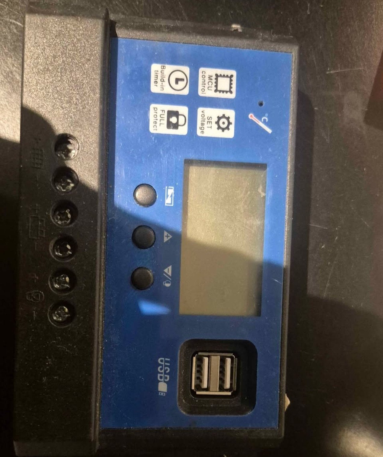 MPPT Solar Laadregelaar met USB-uitgang, Ophalen of Verzenden