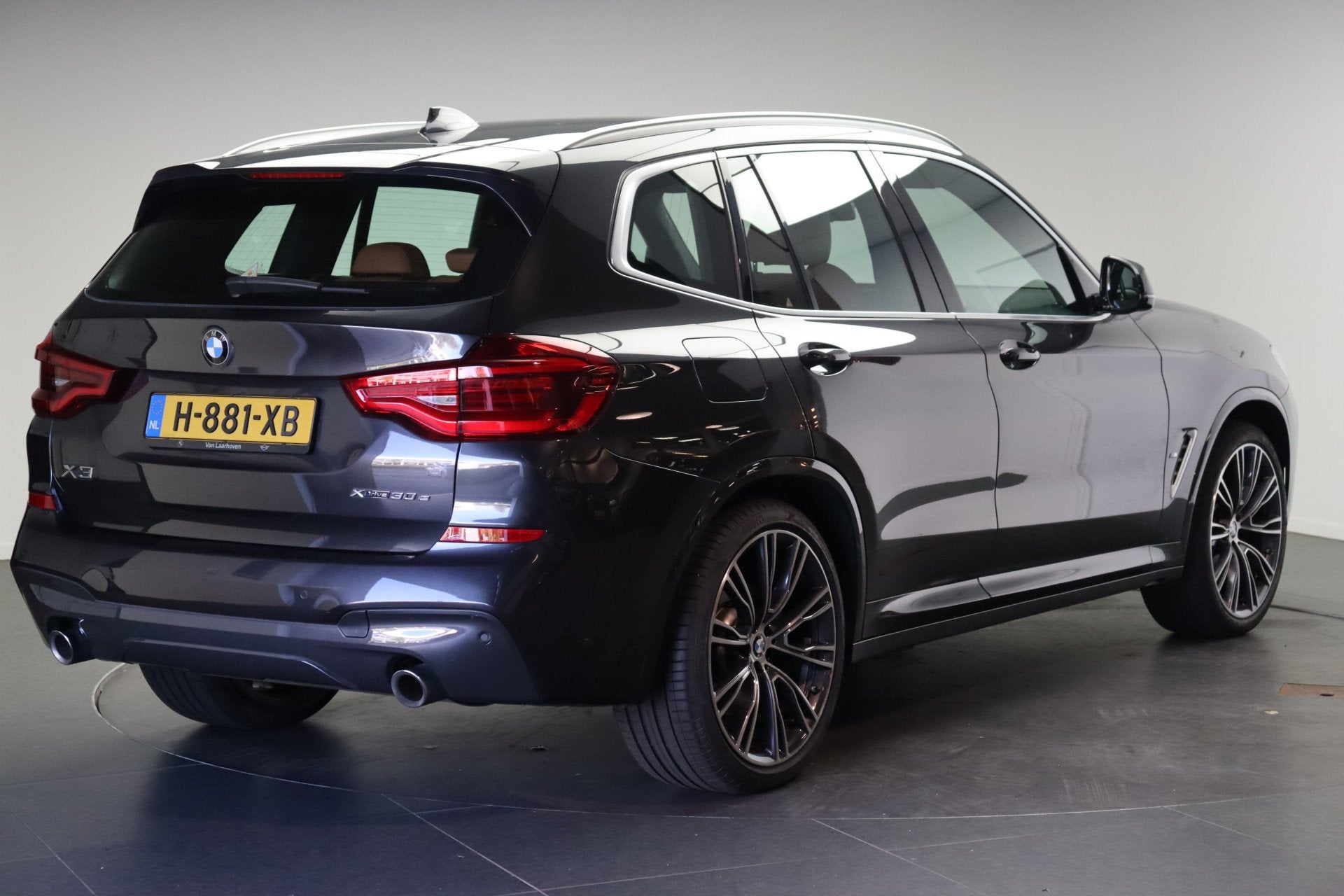 BMW X3 xDrive30e M Sport Automaat / Sportstoelen / Adaptieve, Auto's, Gebruikt, Bedrijf, Vierwielaandrijving, 129 €/maand