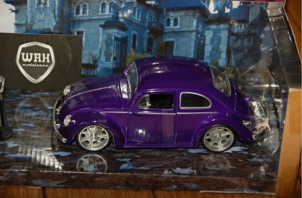 1:24 VOLKSWAGEN KEVER purple Wednesday JADA in doos WRH, Verzenden, Zo goed als nieuw, Auto, Jada