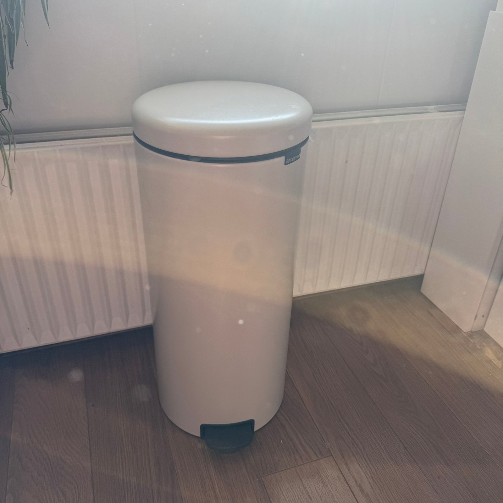 Brabantia prullenbak beige, Ophalen, Met pedaal, Zo goed als nieuw, Metaal