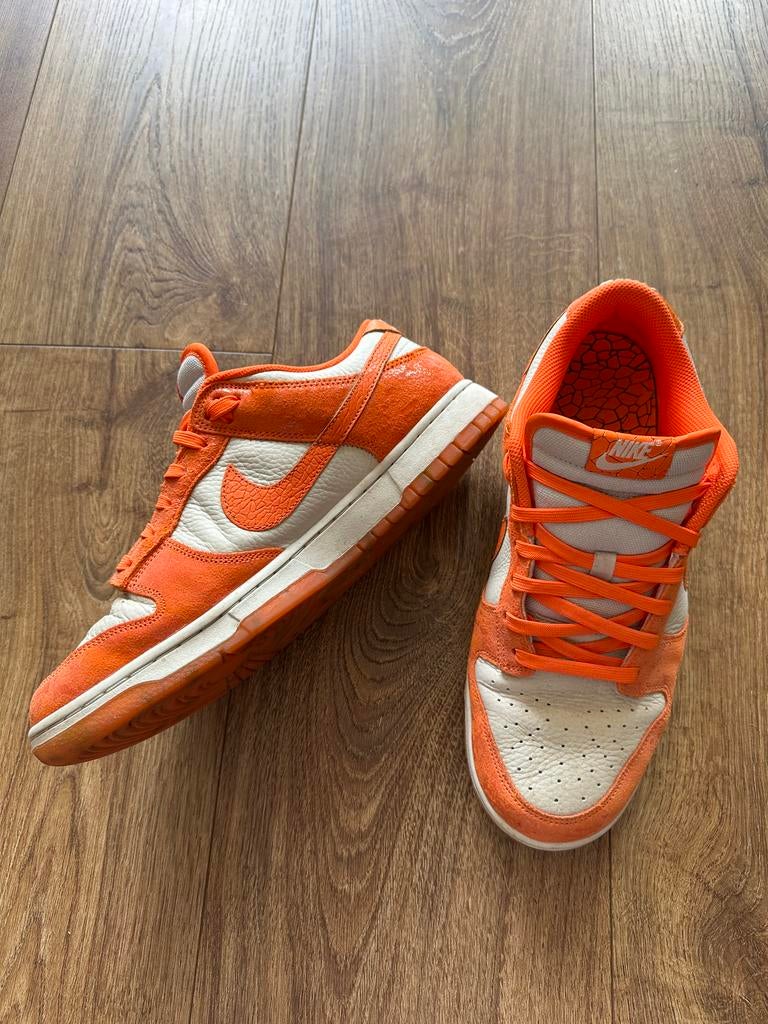Nike Dunk Low 'Cracked Orange', Kleding | Heren, Schoenen, Overige kleuren, Ophalen of Verzenden, Sneakers of Gympen, Zo goed als nieuw