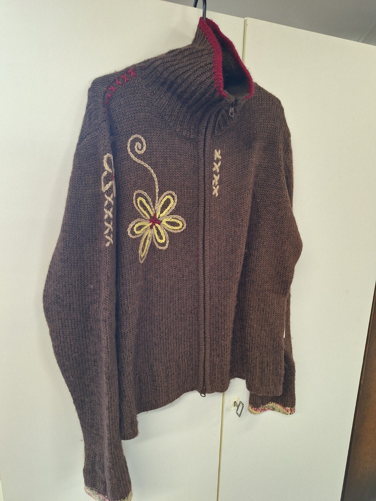 Luhta gebreid vest met bloemmotief - valt als XL, Luhta, Bruin, Maat 46/48 (XL) of groter, Ophalen of Verzenden