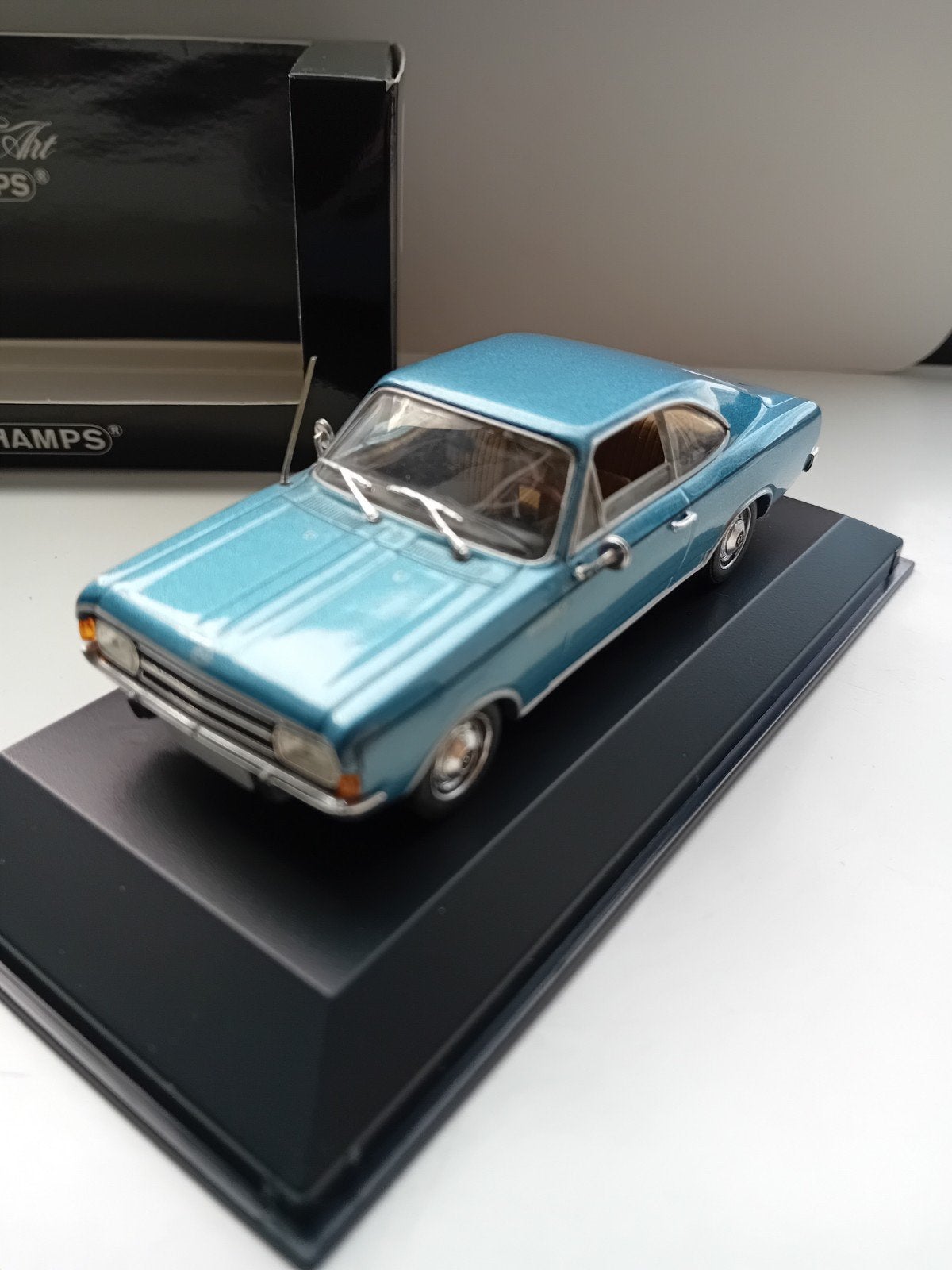 Minichamps Opel Rekord C 1900 L Coupe., Hobby en Vrije tijd, Modelauto's | 1:43, Ophalen of Verzenden
