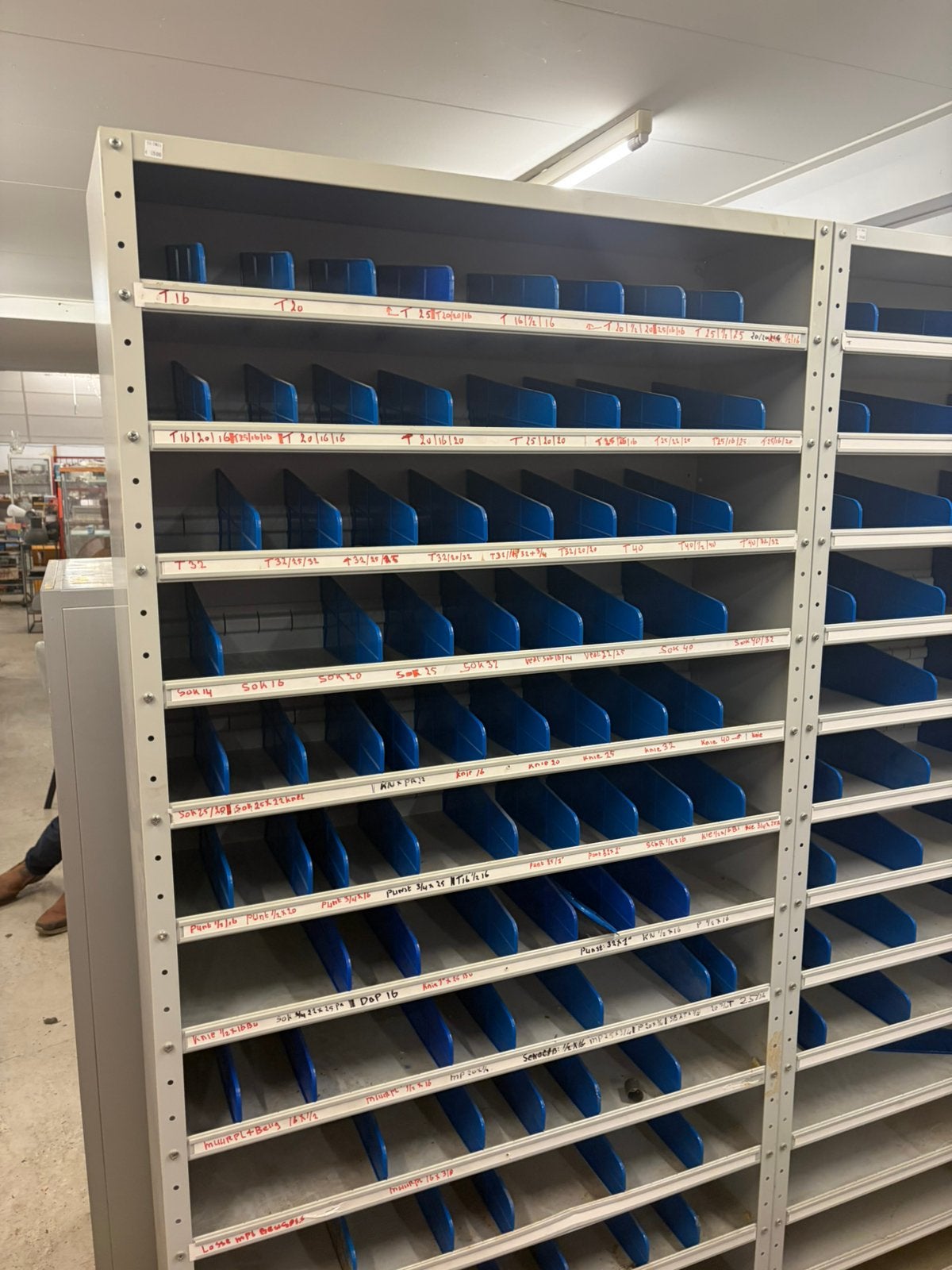 Stalen vakkenkast/magazijnkast meerdere op voorraad €85,- ps, Ophalen, ., ., .