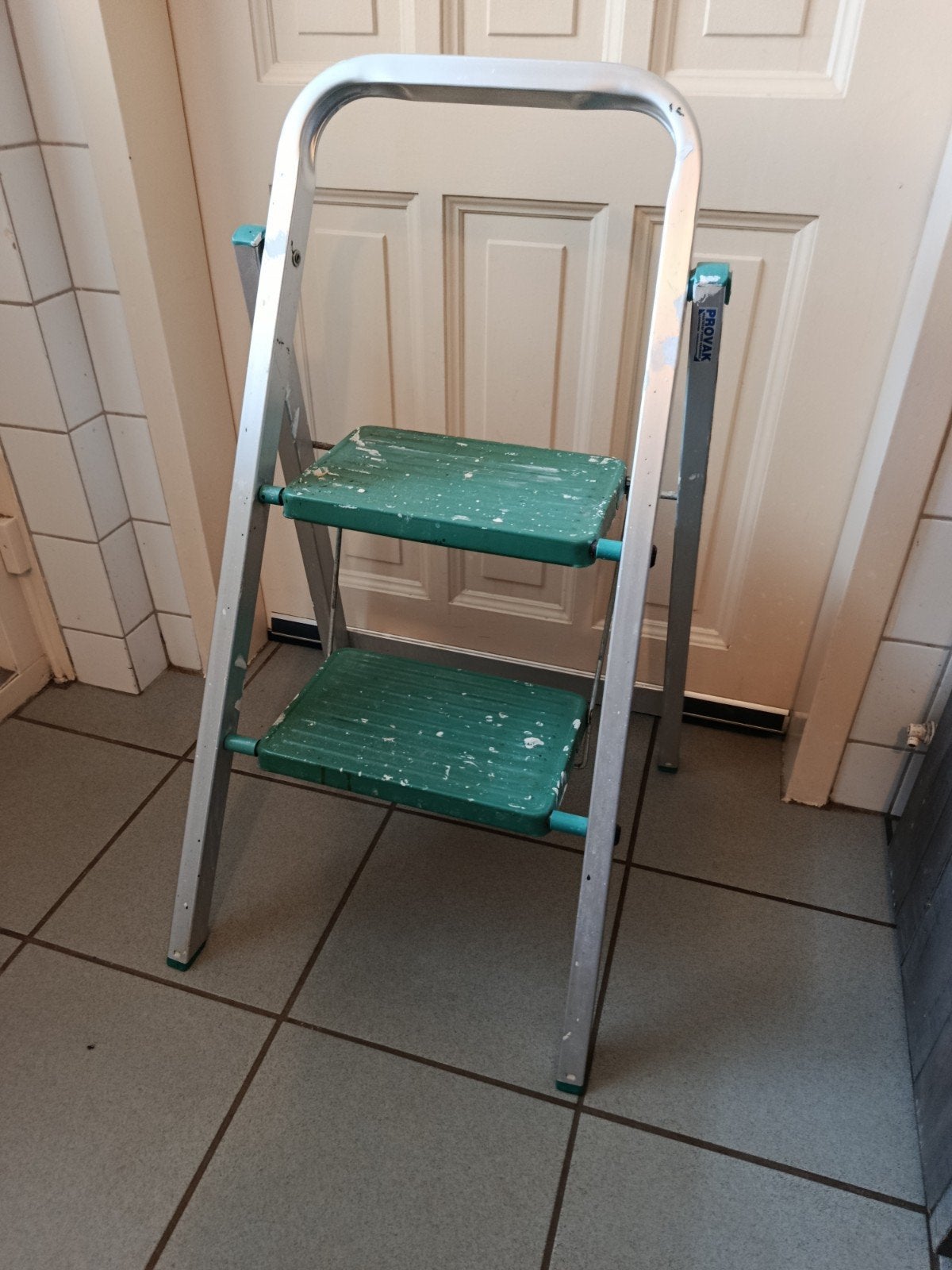 Gebruikte, inklapbare keukentrap, Doe-het-zelf en Verbouw, Ladders en Trappen, Ophalen