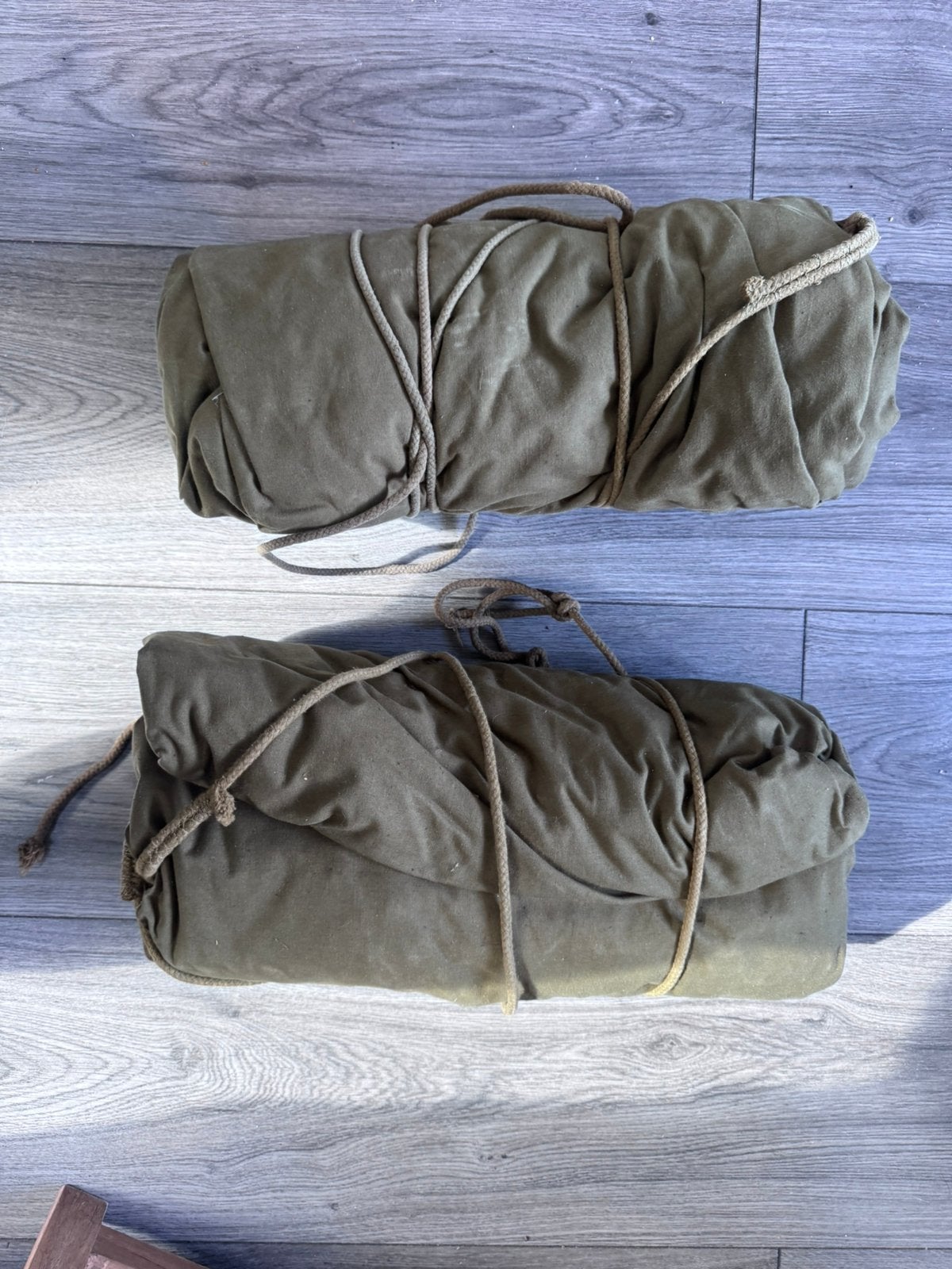 Nederlandse militaire pup tentjes – set van 2, Verzamelen, Ophalen