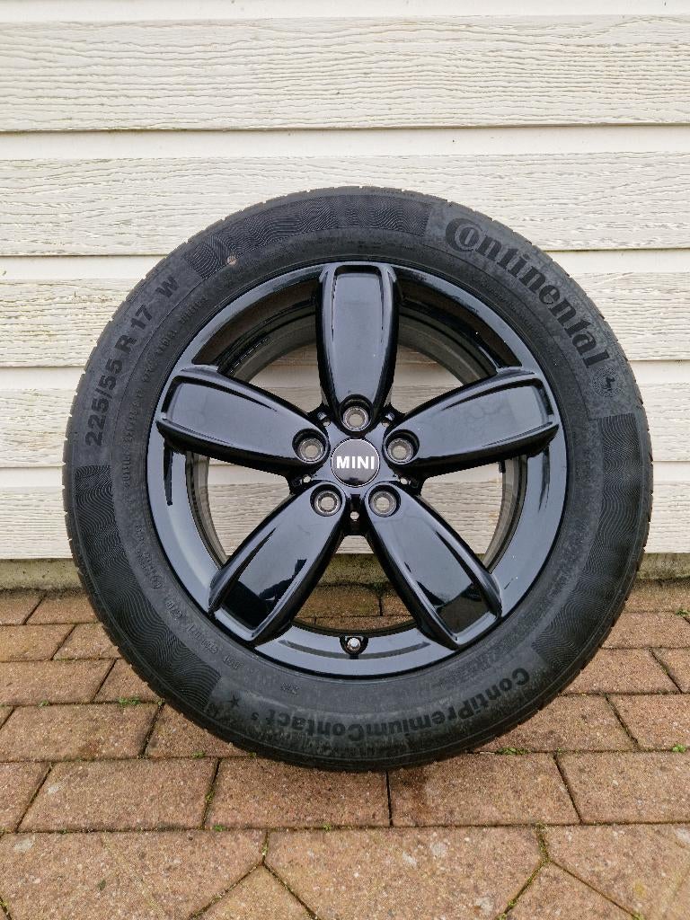 17” OEM mini Countryman F60 velgen met zomerbanden, Ophalen, Gebruikt, Banden en Velgen, 17 inch