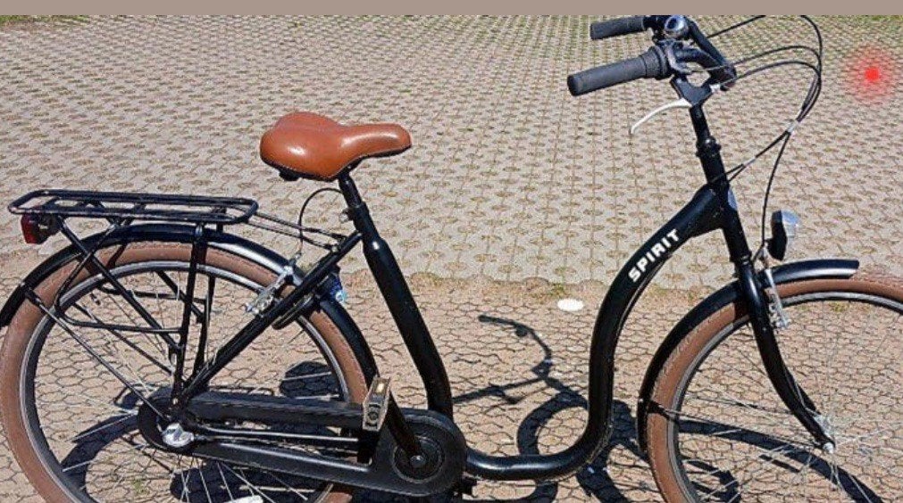 ZOALS NİEUW 28 inch 3 versnellingen  52 frame, Fietsen en Brommers, Fietsen | Dames | Damesfietsen, Versnellingen, Zo goed als nieuw