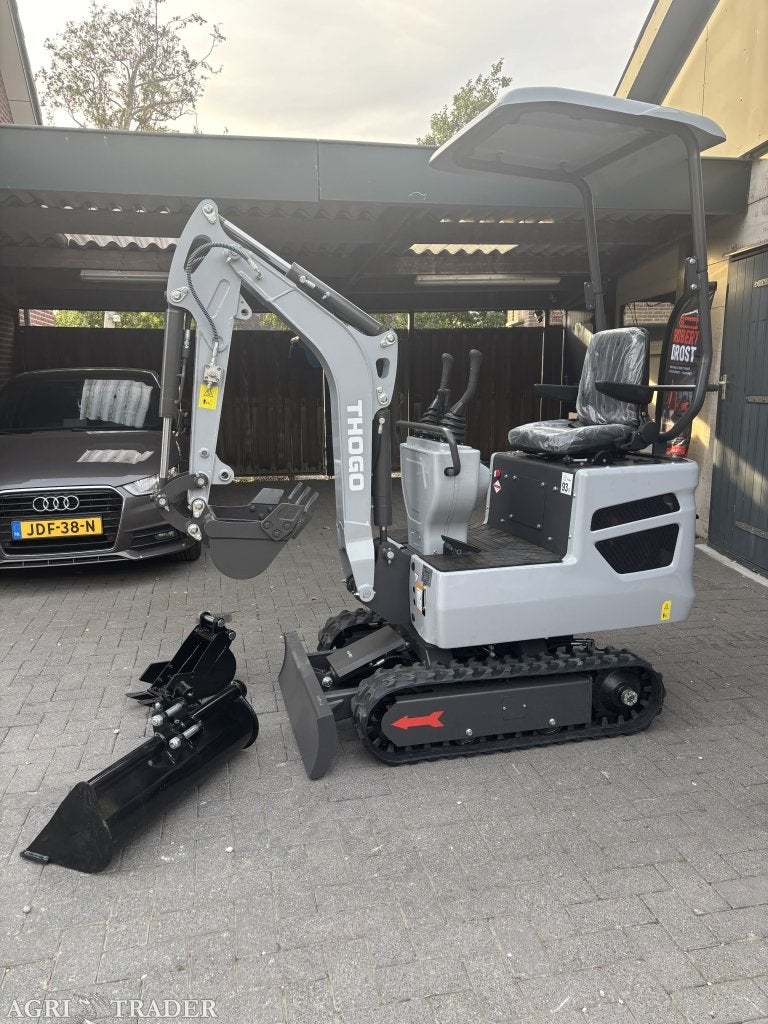 Foto 5 van Minigraver graafmachine 1000 kg