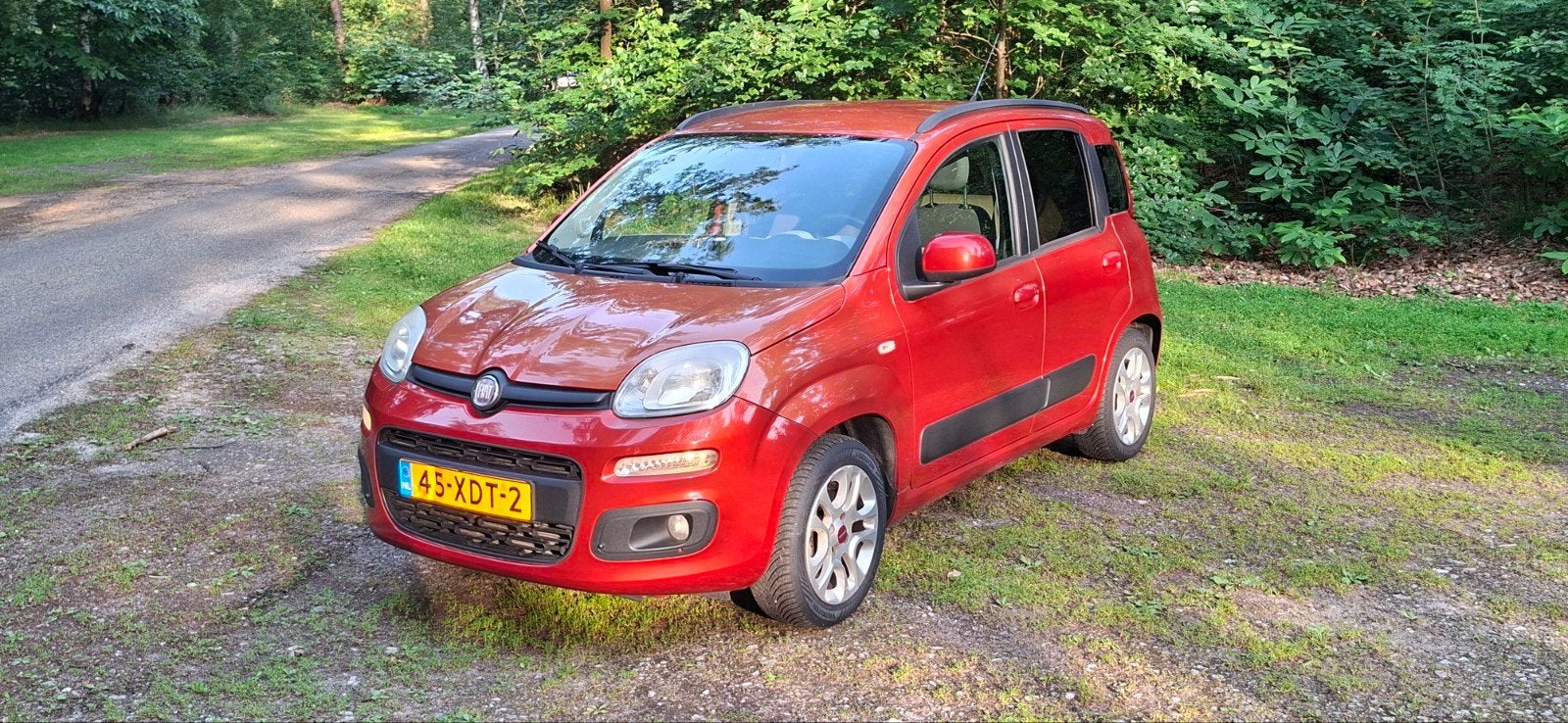 Fiat Panda Twinair Turbo oranjerood met trekhaak/airco/beurt, Voorwielaandrijving, Stof, 40 €/maand, Panda