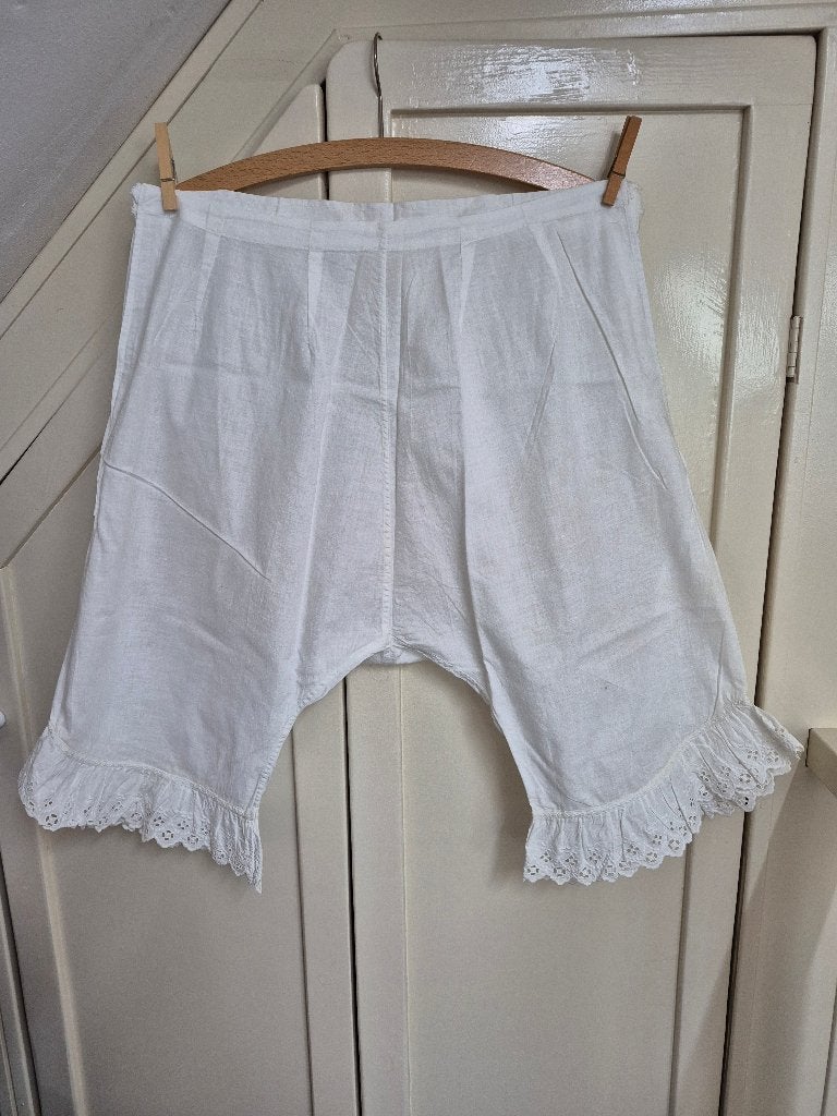 Antieke damesonderbroek met broderie anglaise – wit katoen, Ophalen of Verzenden, Dames