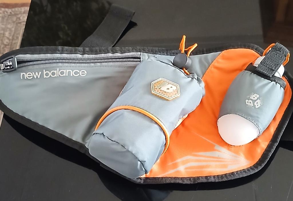 2 mooie tassen voor maar 8 euro, Ophalen of Verzenden, 40 tot 60 cm, Minder dan 35 cm