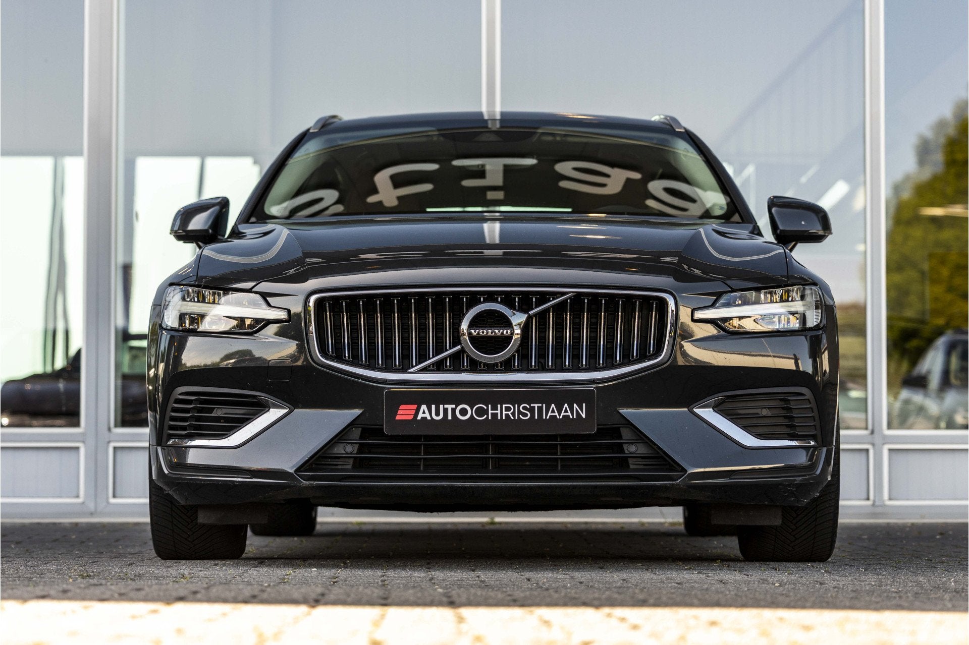 Volvo V60 2.0 T8 Twin Engine AWD Inscription | Pano | Harman, Auto's, 12 maanden, Gebruikt, Euro 6, 4 cilinders